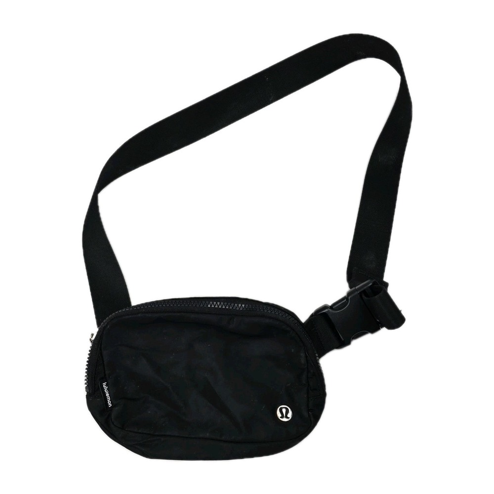 Lululemon Everywhere Belt‎ Bag Black Nylon Fanny Pack Crossbody Lumbar Pack